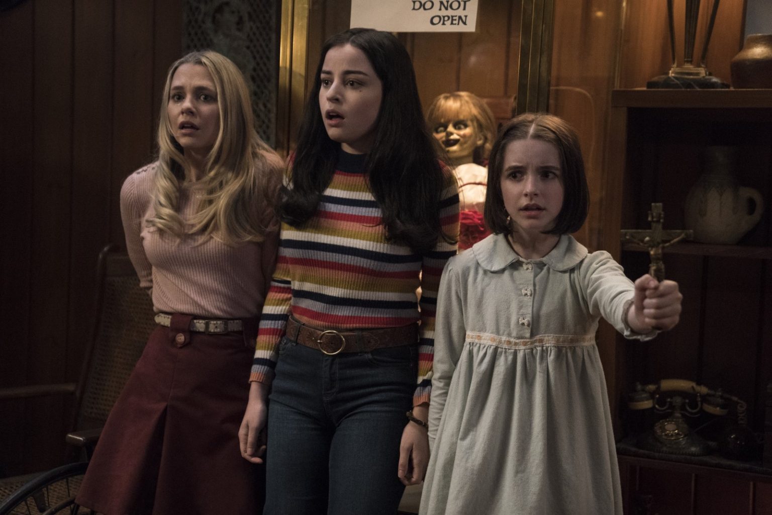 La Maison Du Bien Et Du Mal Film Film horreur, Annabelle revient en Blu-Ray dans un troisième opus