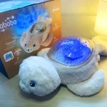 Test de la veilleuse phoque Aqua Dream Pabobo : L&rsquo;océan s&rsquo;invite dans la chambre de bébé pour Noël 2025